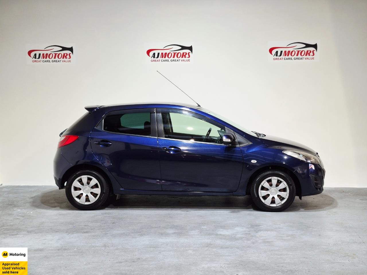 2013 Mazda Demio
