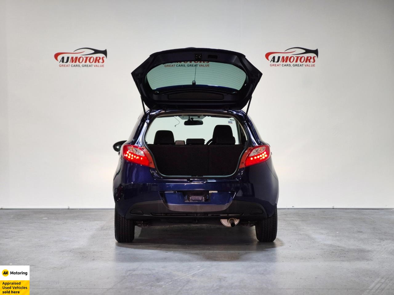 2013 Mazda Demio