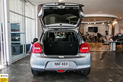 2021 Suzuki Swift - Thumbnail