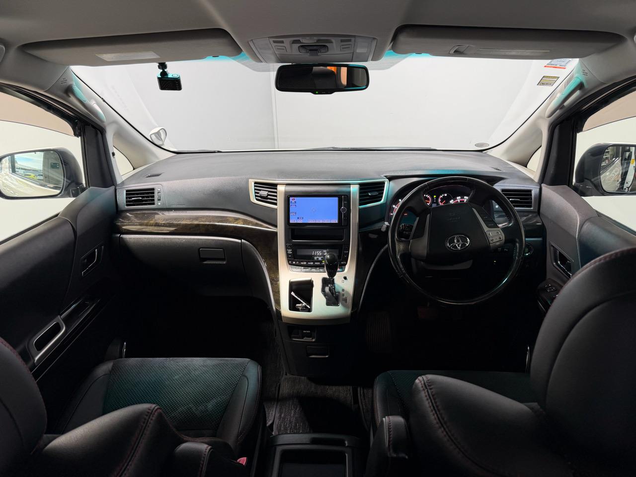 2014 Toyota Vellfire