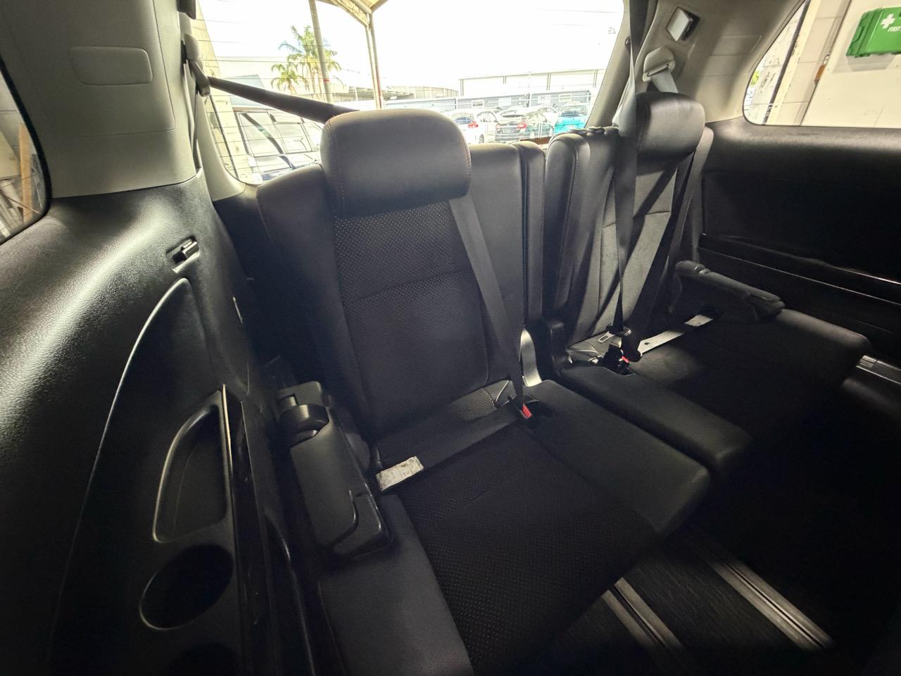 2014 Toyota Vellfire