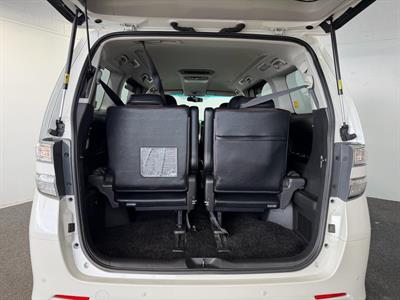 2014 Toyota Vellfire - Thumbnail