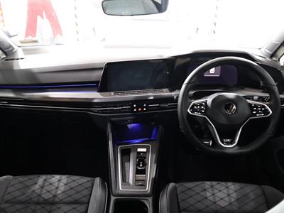 2021 Volkswagen Golf - Thumbnail