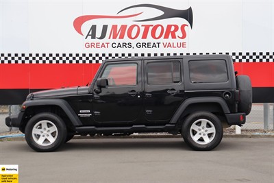 2016 Jeep Wrangler - Thumbnail