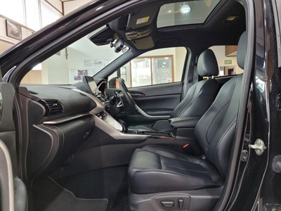 2023 Mitsubishi Eclipse Cross - Thumbnail