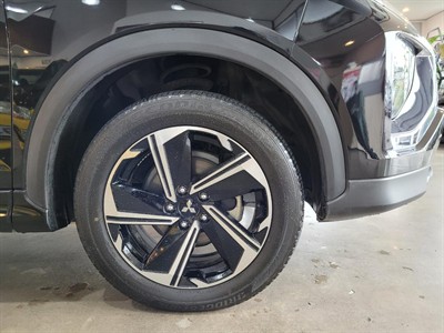 2023 Mitsubishi Eclipse Cross - Thumbnail