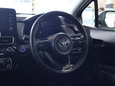 2021 Toyota Aqua - Thumbnail