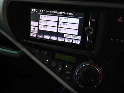 2012 Toyota Aqua - Thumbnail