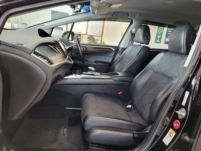 2017 Honda Jade - Thumbnail