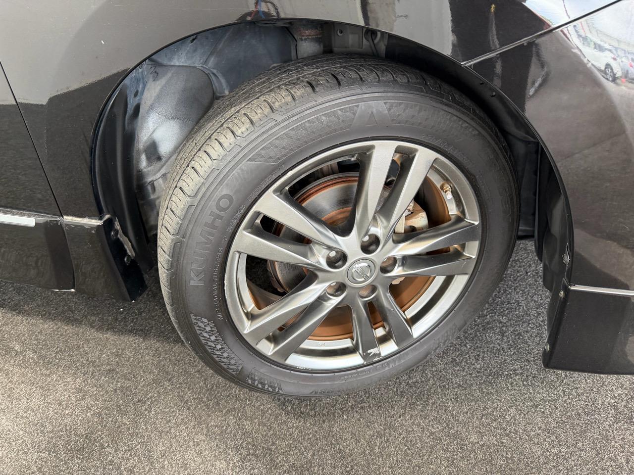 2013 Nissan Elgrand