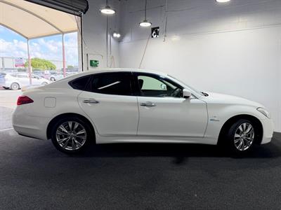 2012 Nissan Fuga - Thumbnail