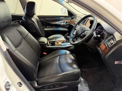 2012 Nissan Fuga - Thumbnail