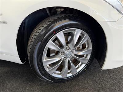 2012 Nissan Fuga - Thumbnail