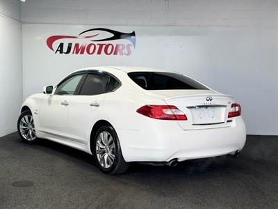 2012 Nissan Fuga - Thumbnail