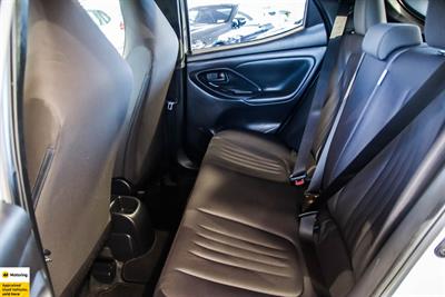 2021 Toyota Yaris - Thumbnail