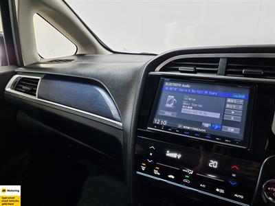 2017 Honda Shuttle - Thumbnail