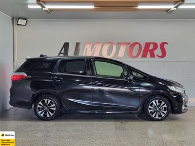 2017 Honda Shuttle - Thumbnail