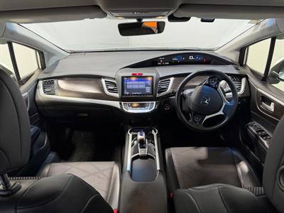 2016 Honda Jade - Thumbnail