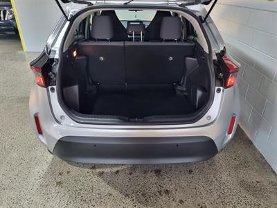 2021 Toyota YARIS CROSS - Thumbnail