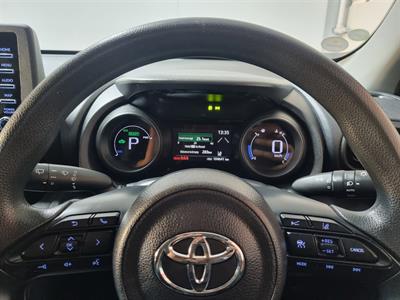 2021 Toyota YARIS CROSS - Thumbnail