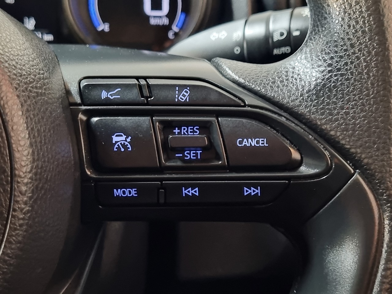 2021 Toyota YARIS CROSS