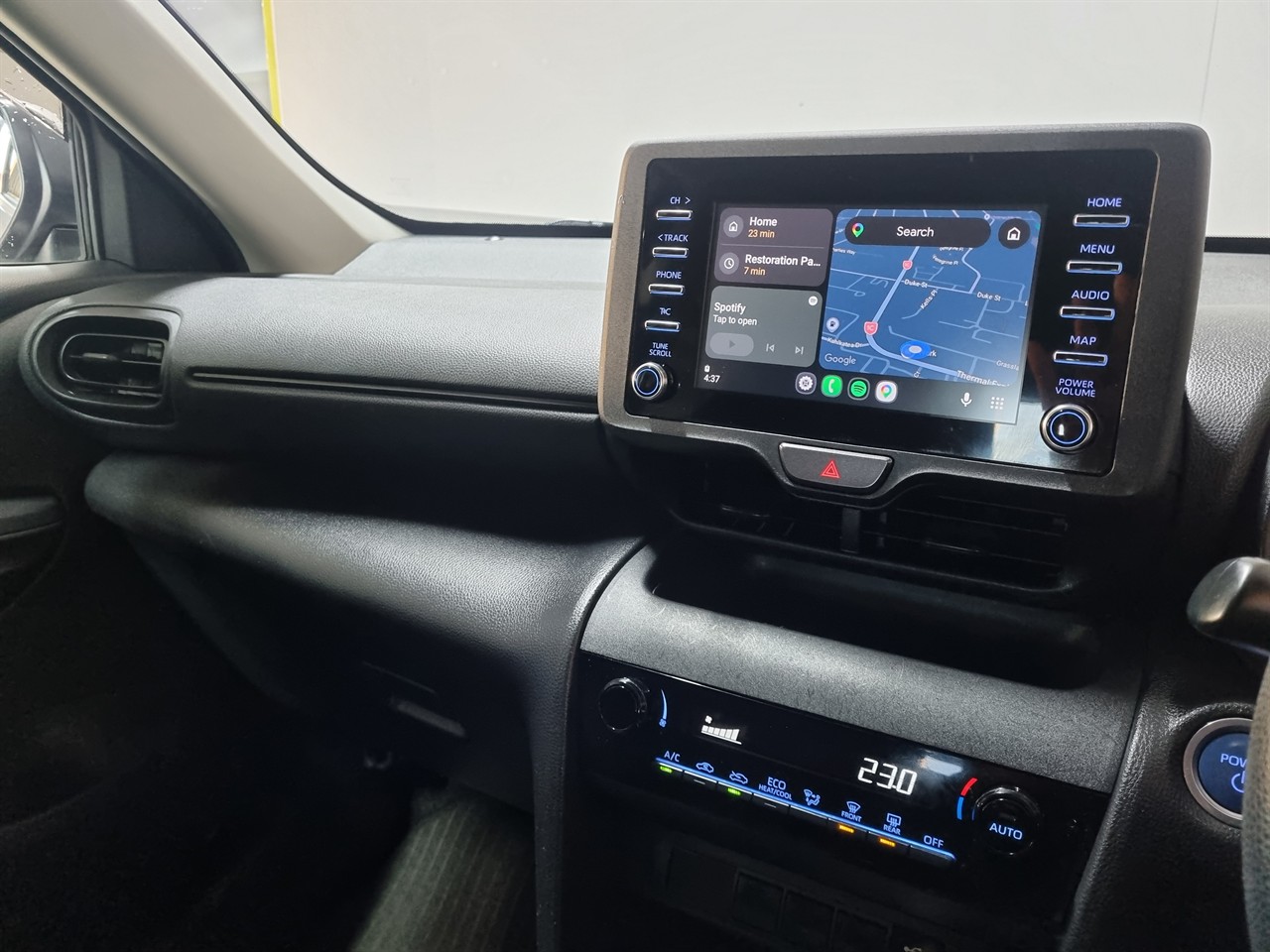 2021 Toyota YARIS CROSS