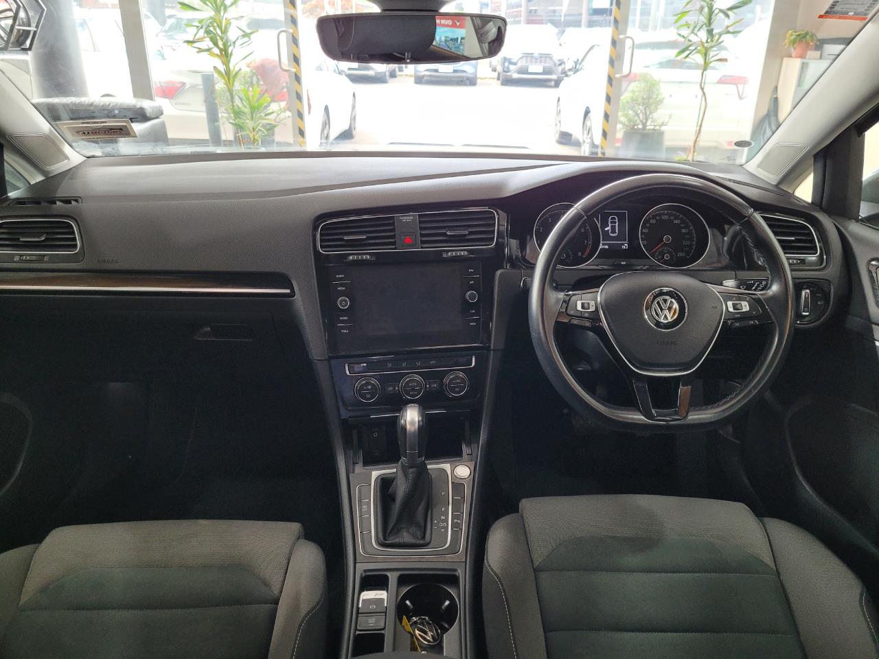 2019 Volkswagen Golf