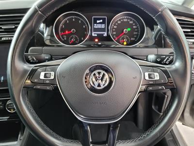 2019 Volkswagen Golf - Thumbnail