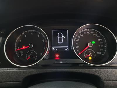 2019 Volkswagen Golf - Thumbnail