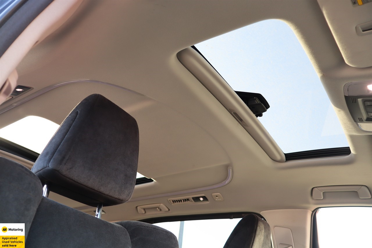 2017 Toyota Vellfire
