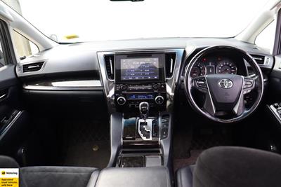2017 Toyota Vellfire - Thumbnail