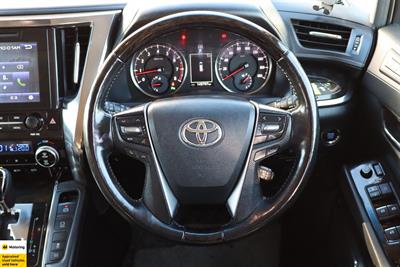 2017 Toyota Vellfire - Thumbnail