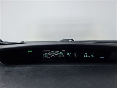 2013 Toyota Prius - Thumbnail