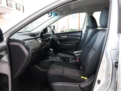 2021 Nissan X-Trail - Thumbnail