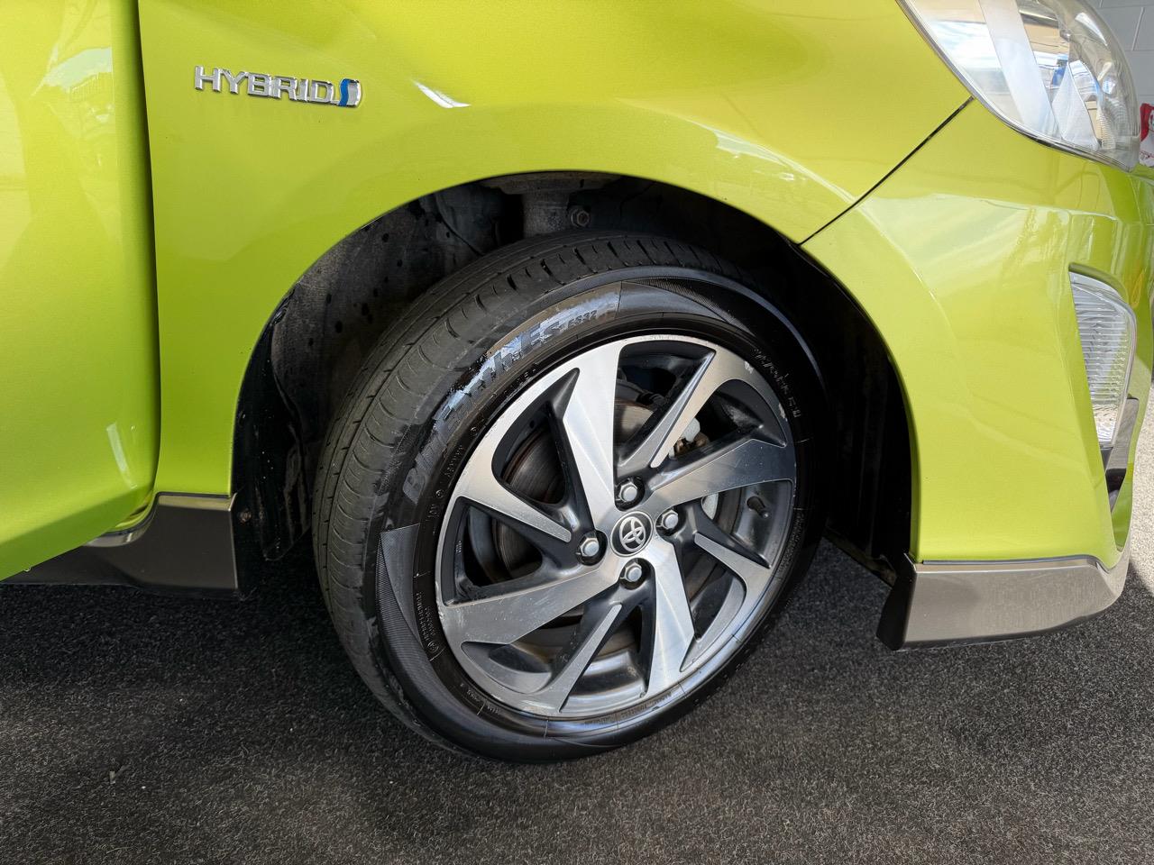 2015 Toyota Aqua