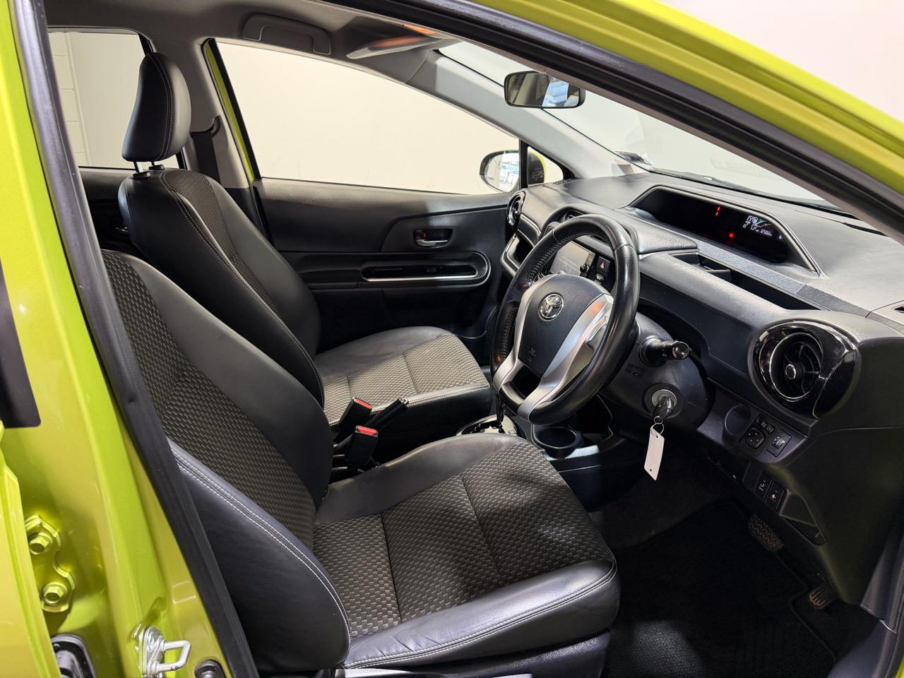 2015 Toyota Aqua