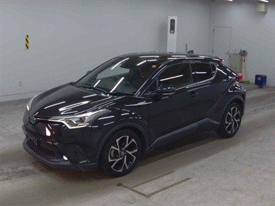 2018 Toyota C-HR - Thumbnail