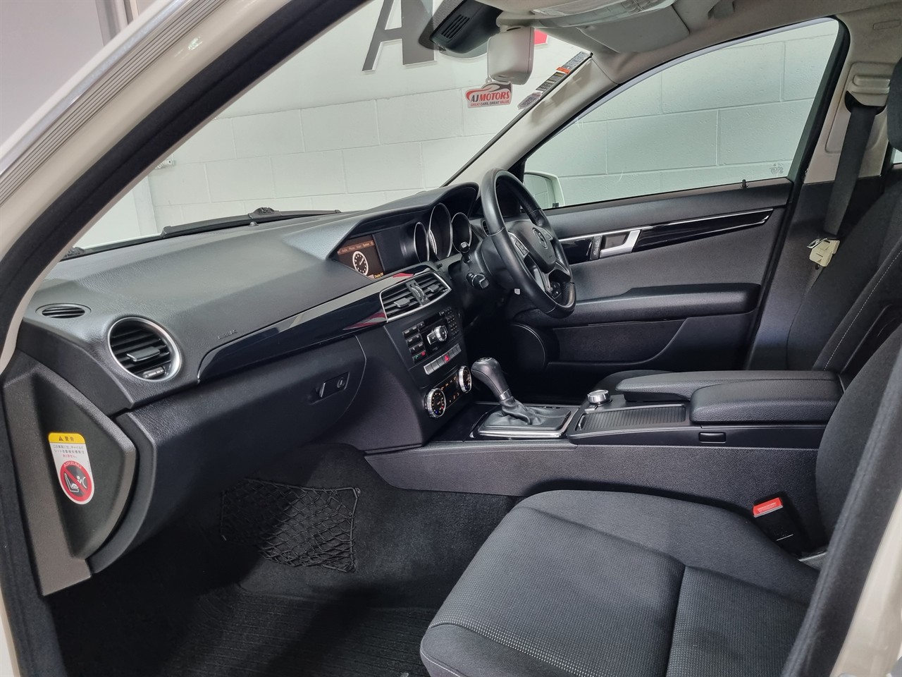 2011 Mercedes-Benz C 200