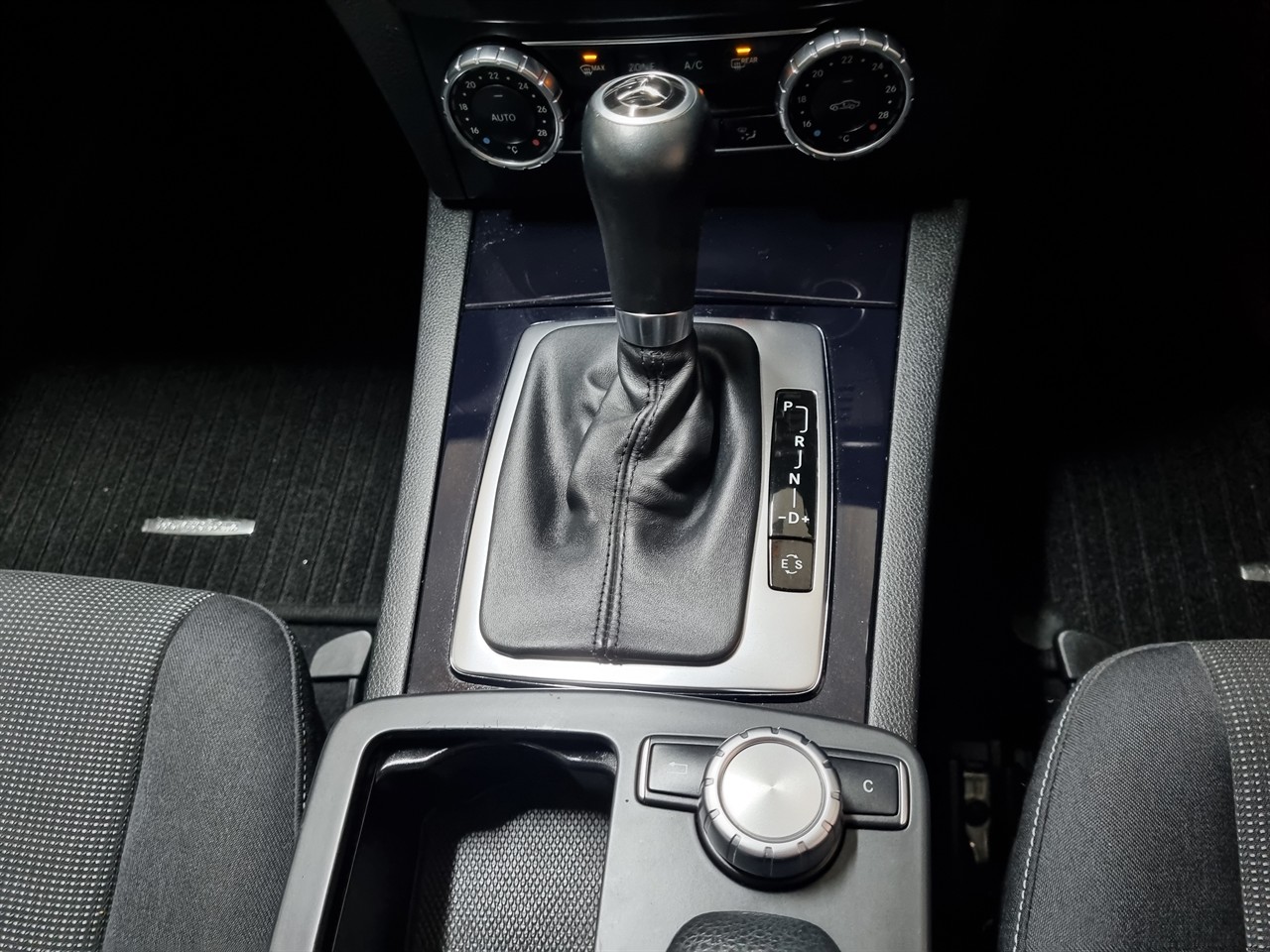 2011 Mercedes-Benz C 200