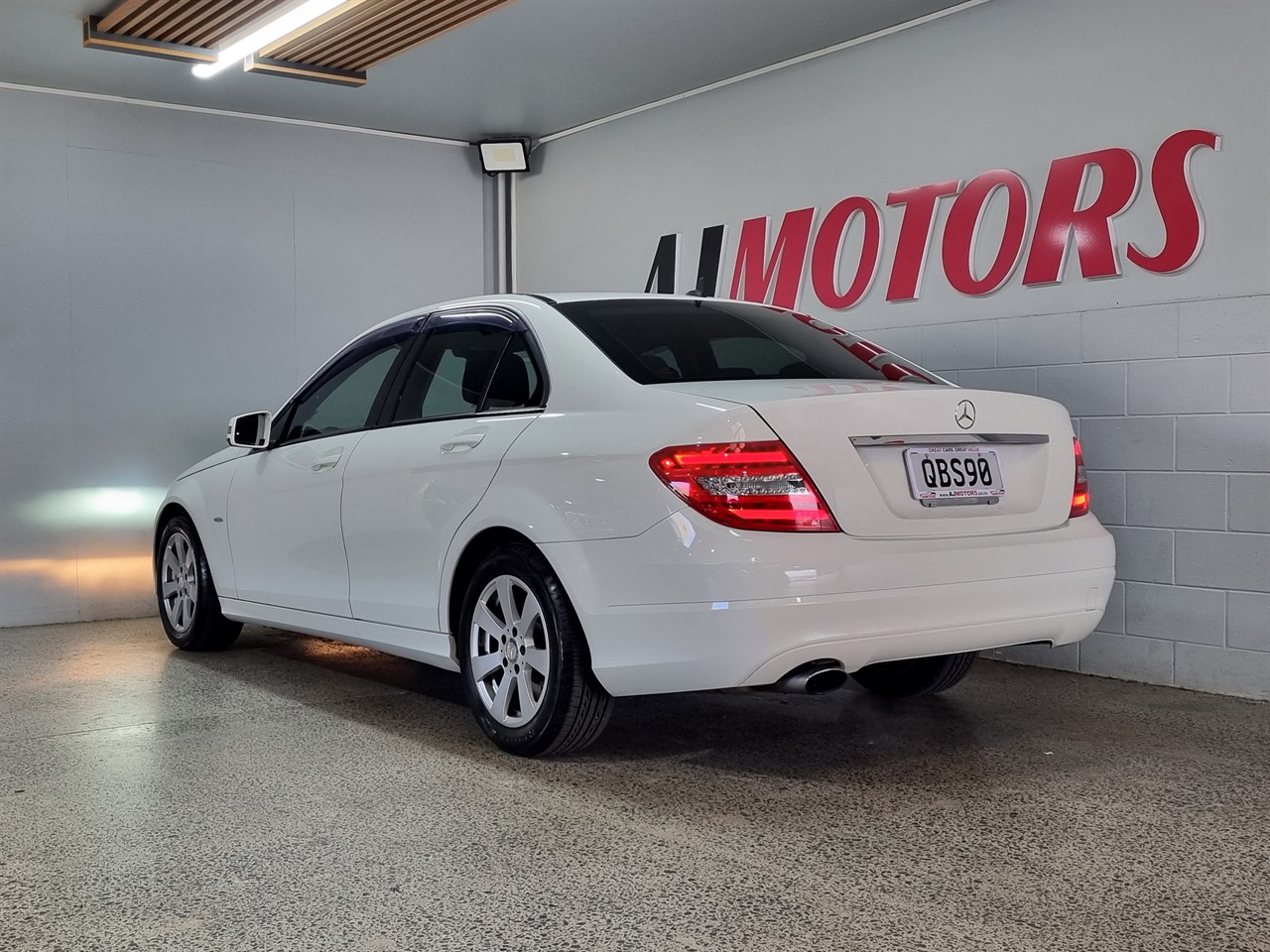 2011 Mercedes-Benz C 200