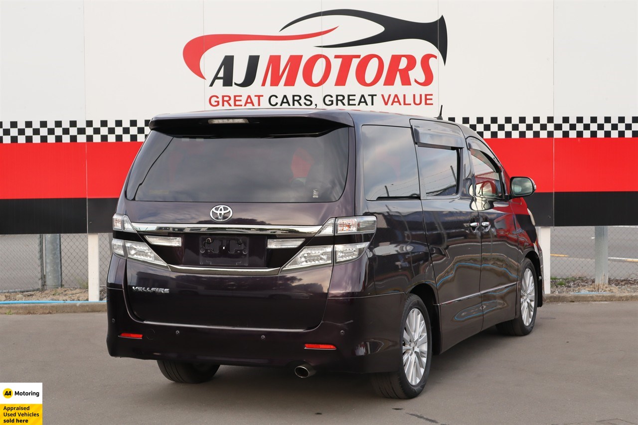 2012 Toyota Vellfire
