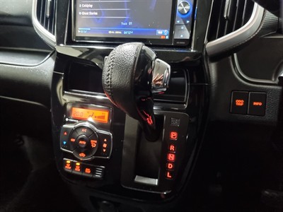 2017 Suzuki Solio - Thumbnail