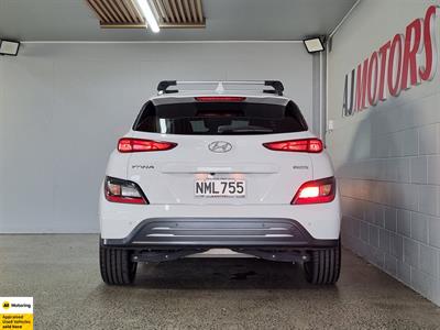 2021 Hyundai Kona - Thumbnail