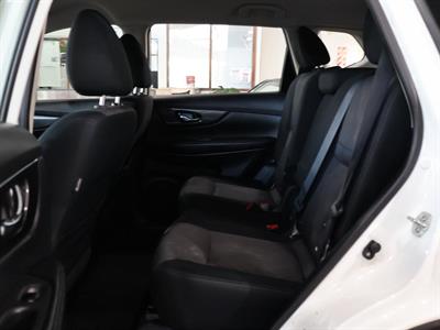 2022 Nissan X-Trail - Thumbnail