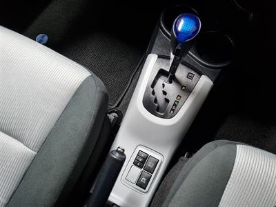 2012 Toyota Aqua - Thumbnail