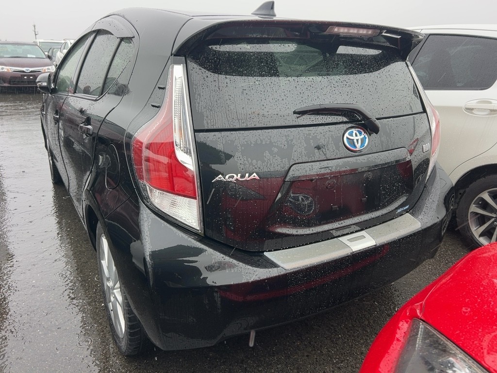 2015 Toyota Aqua