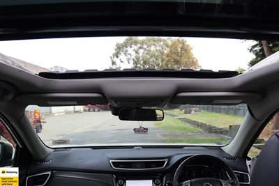 2015 Nissan XTRAIL - Thumbnail