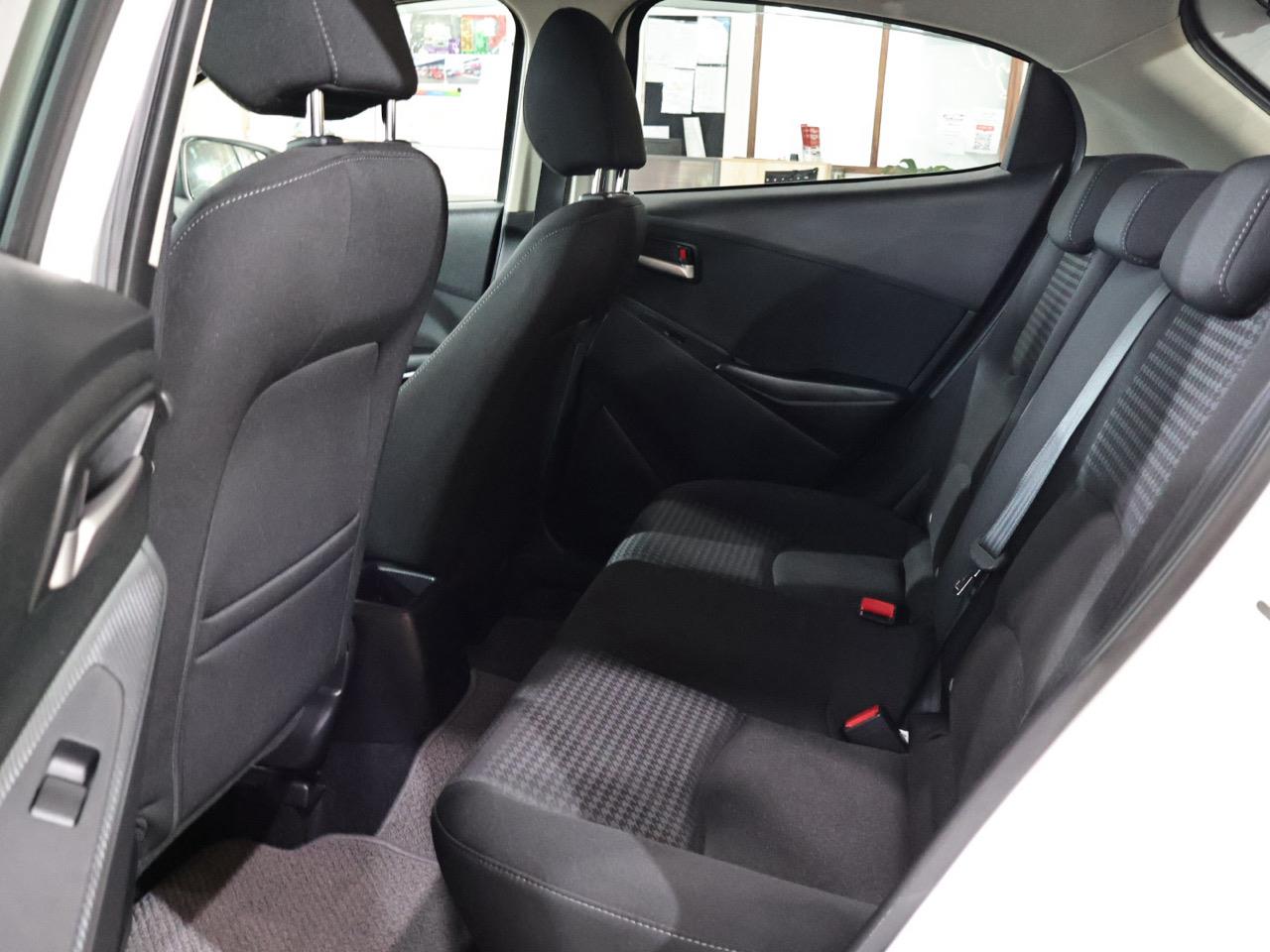 2017 Mazda Demio