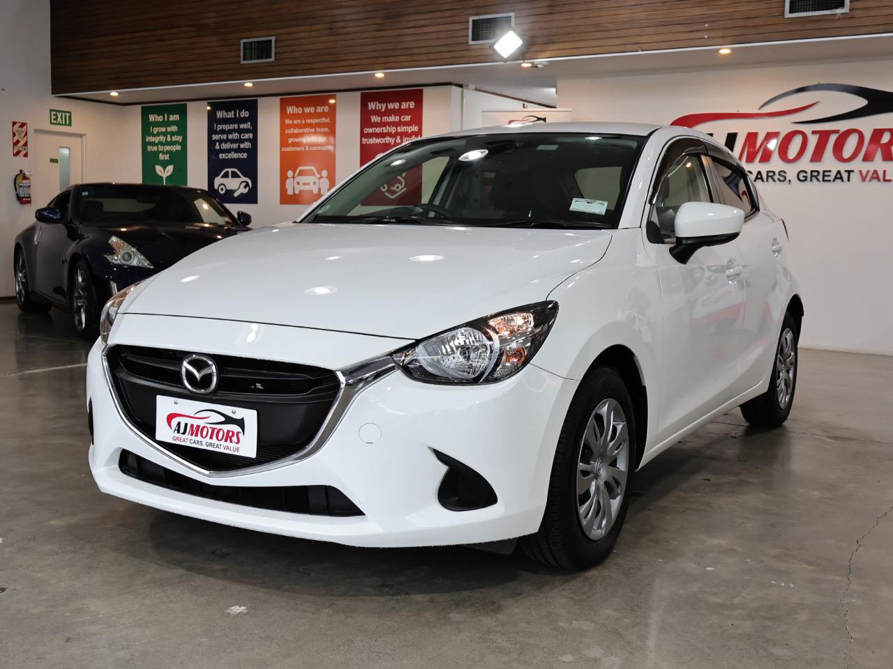 2017 Mazda Demio