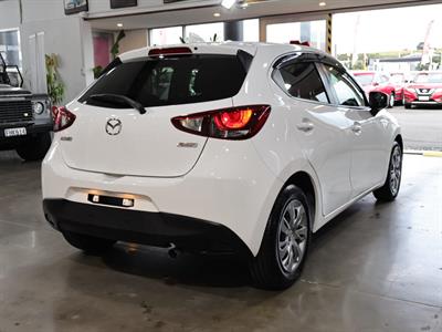 2017 Mazda Demio - Thumbnail